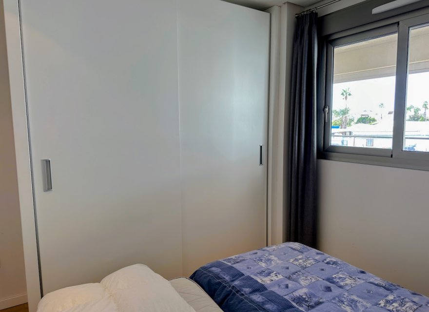 Перепродажа - Квартира - Orihuela Costa - La Zenia