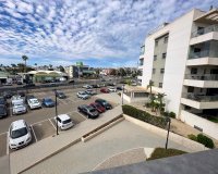 Перепродажа - Квартира - Orihuela Costa - La Zenia