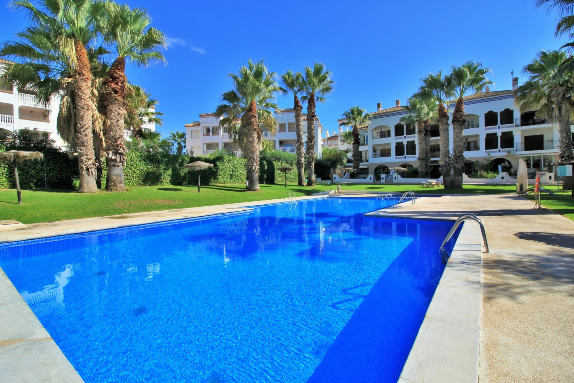 Перепродажа - Квартира - Orihuela Costa - Villamartin