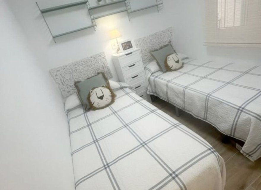 Перепродажа - Квартира - Punta Prima