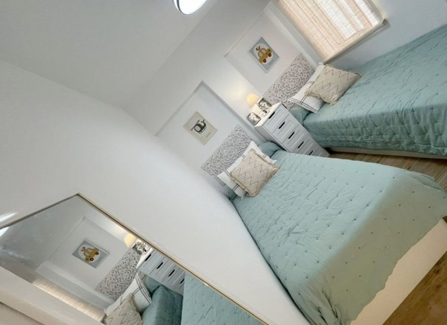 Перепродажа - Квартира - Punta Prima