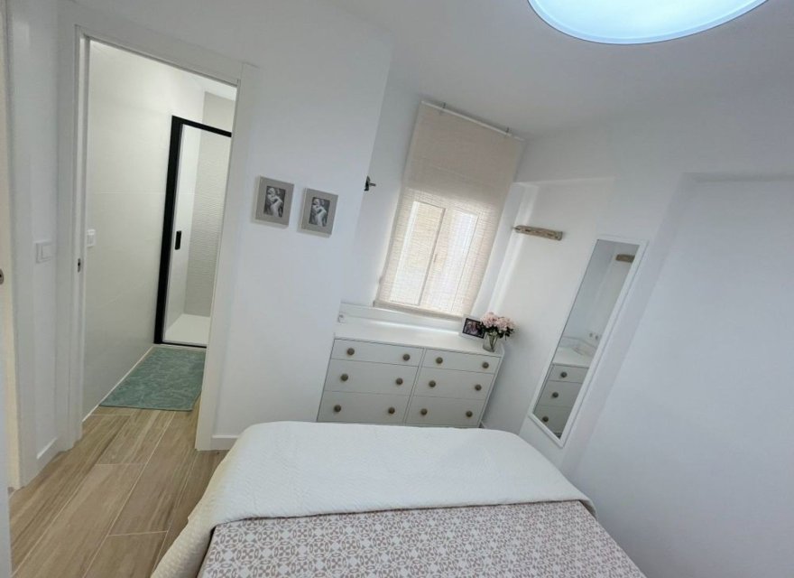 Перепродажа - Квартира - Punta Prima