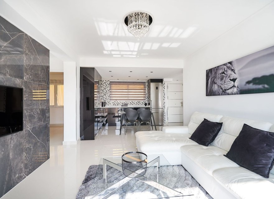 Перепродажа - Квартира - Punta Prima