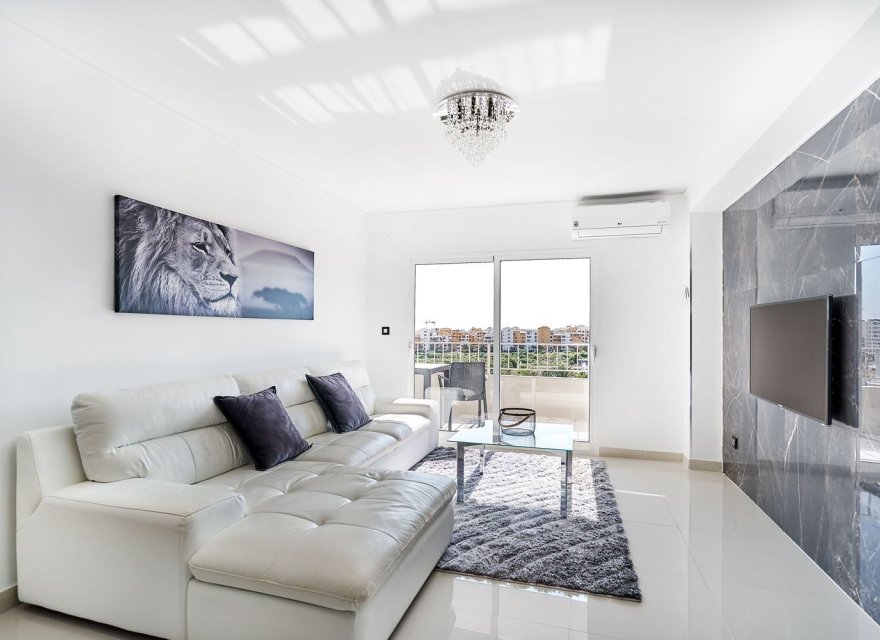 Перепродажа - Квартира - Punta Prima