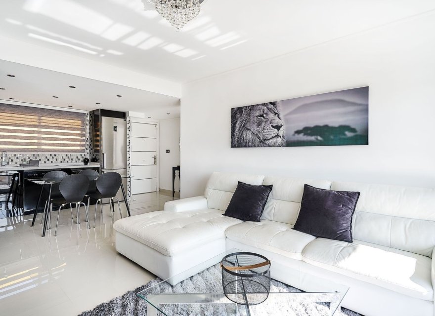 Перепродажа - Квартира - Punta Prima