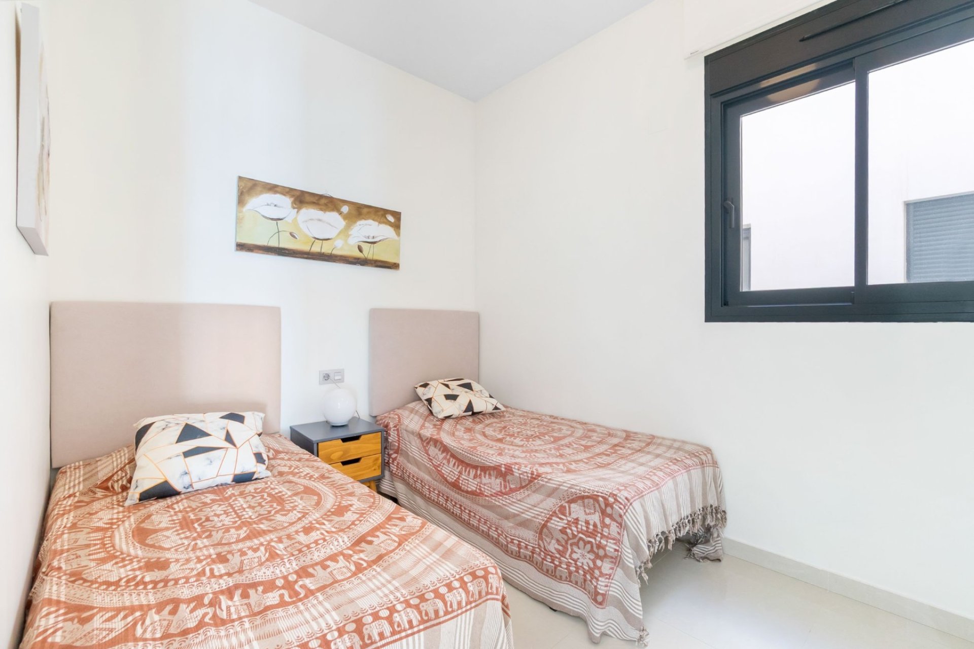 Перепродажа - Квартира - Torrevieja - C/ Maestro Francisco Casanovas - Edf. Cibeles III