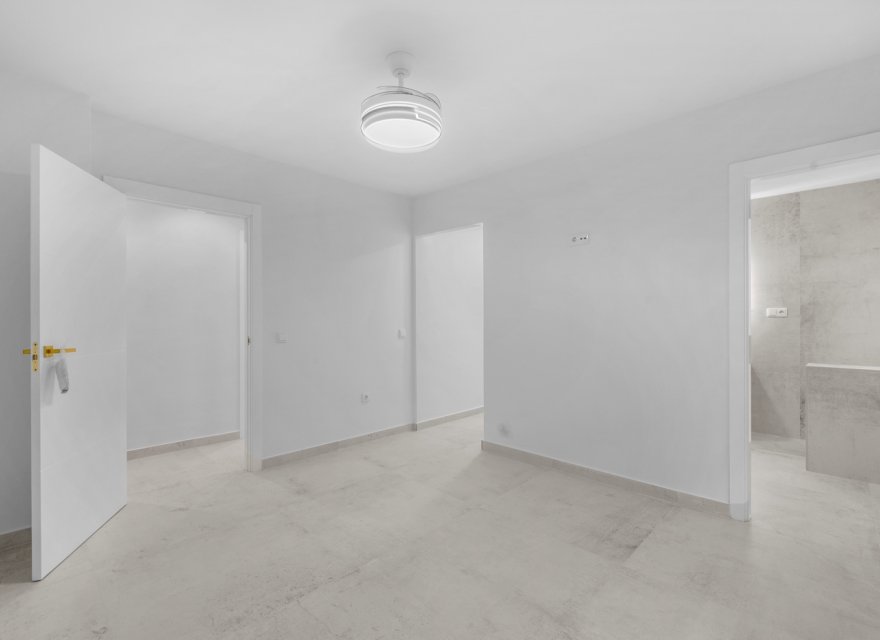 Перепродажа - Квартира - Torrevieja - El Acequión - Los Náufragos