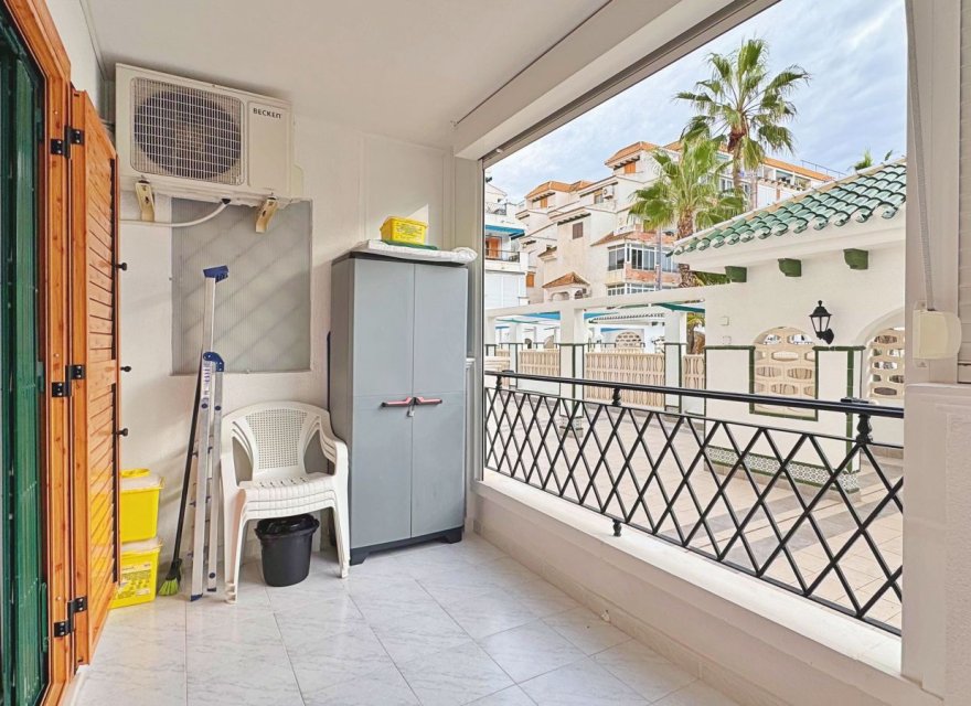 Перепродажа - Квартира - Torrevieja - La Mata