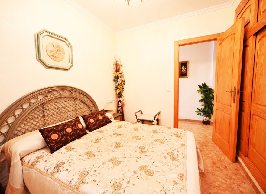 Перепродажа - Квартира - Torrevieja - La Mata