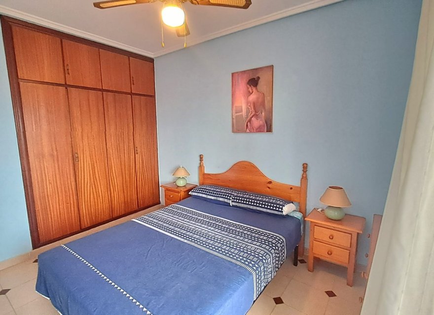 Перепродажа - Квартира - Torrevieja - La Mata