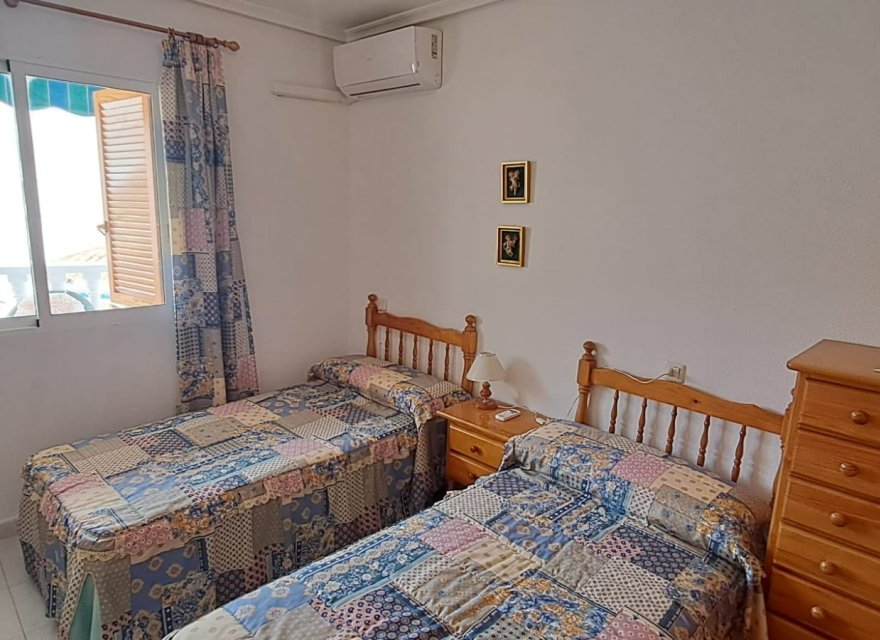 Перепродажа - Квартира - Torrevieja - La Mata