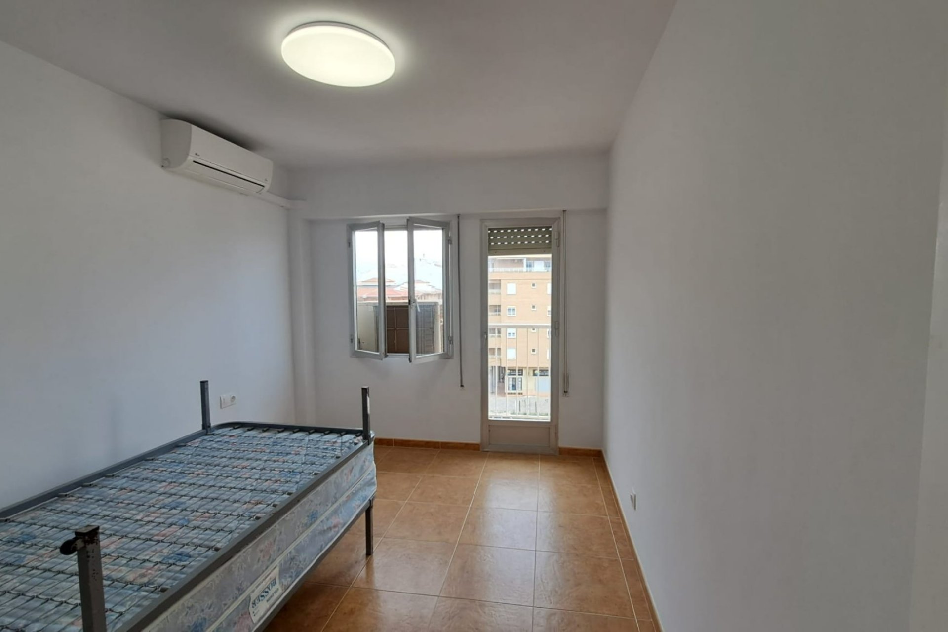 Перепродажа - Квартира - Torrevieja - La Mata