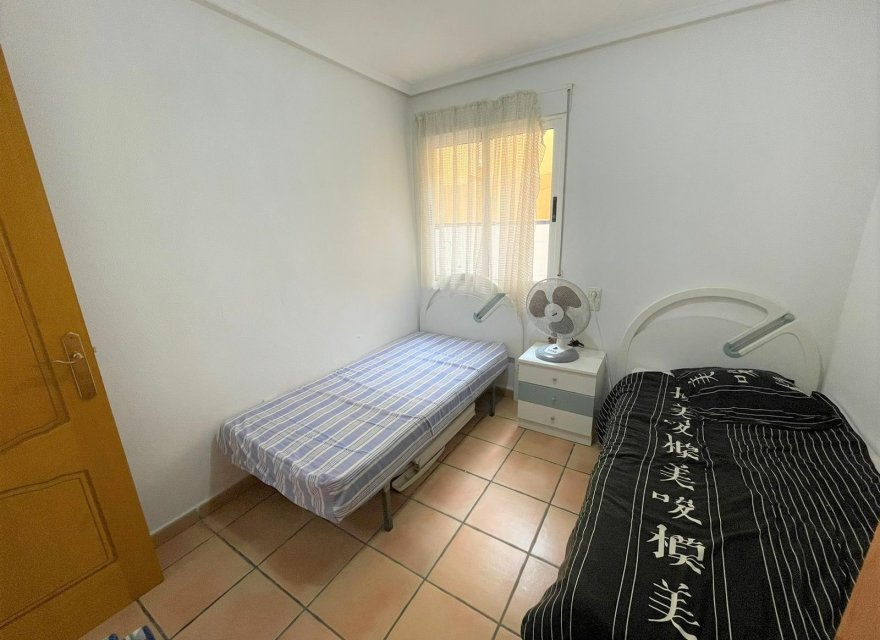 Перепродажа - Квартира - Torrevieja - La Mata