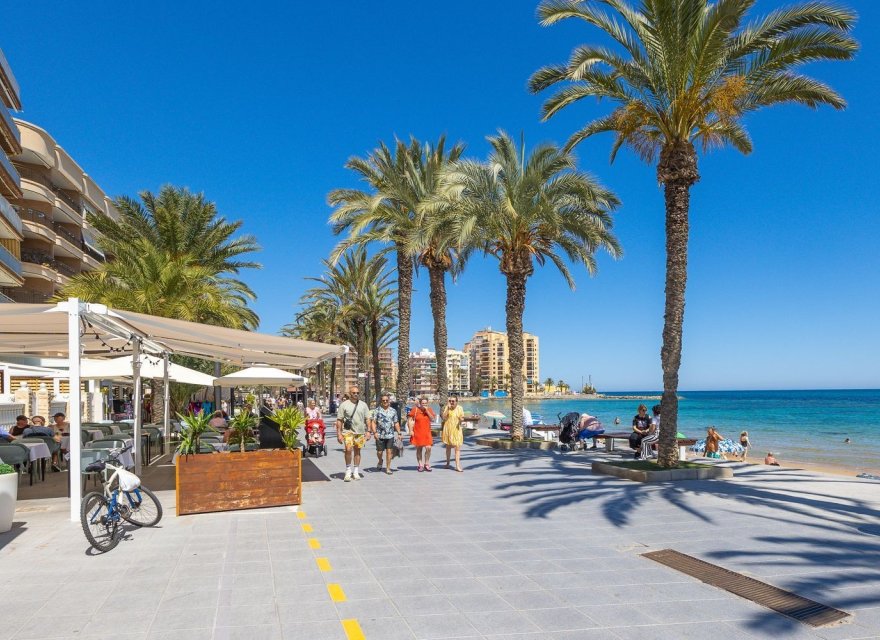 Перепродажа - Квартира - Torrevieja - Las Piscinas Naturales