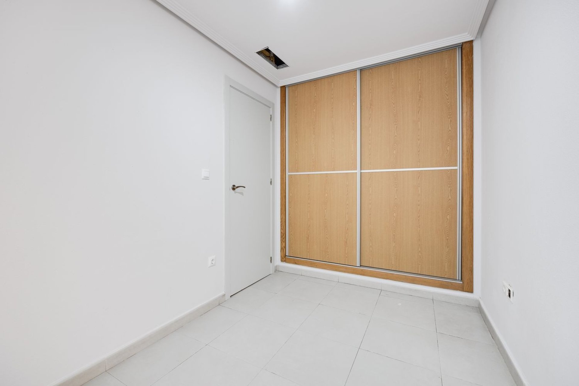 Перепродажа - Квартира - Torrevieja - Las Piscinas Naturales