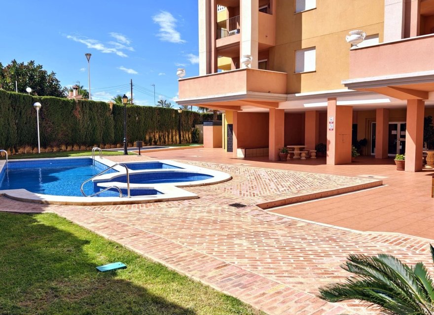 Перепродажа - Квартира - Torrevieja - Playa de los Locos