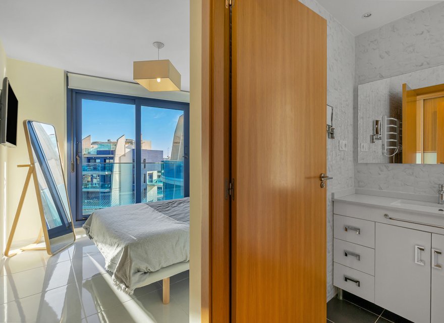 Перепродажа - Квартира - Torrevieja - Punta Prima