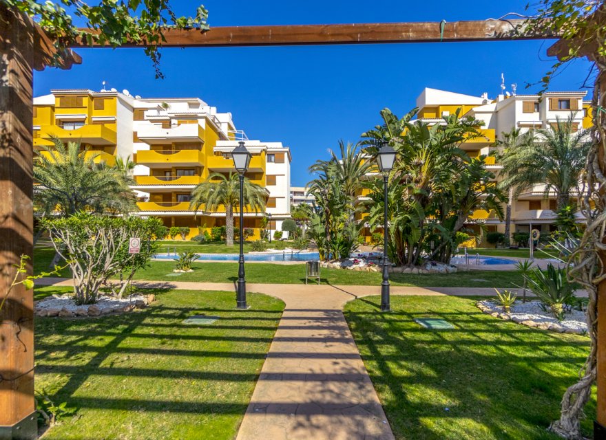 Перепродажа - Квартира - Torrevieja - Punta Prima