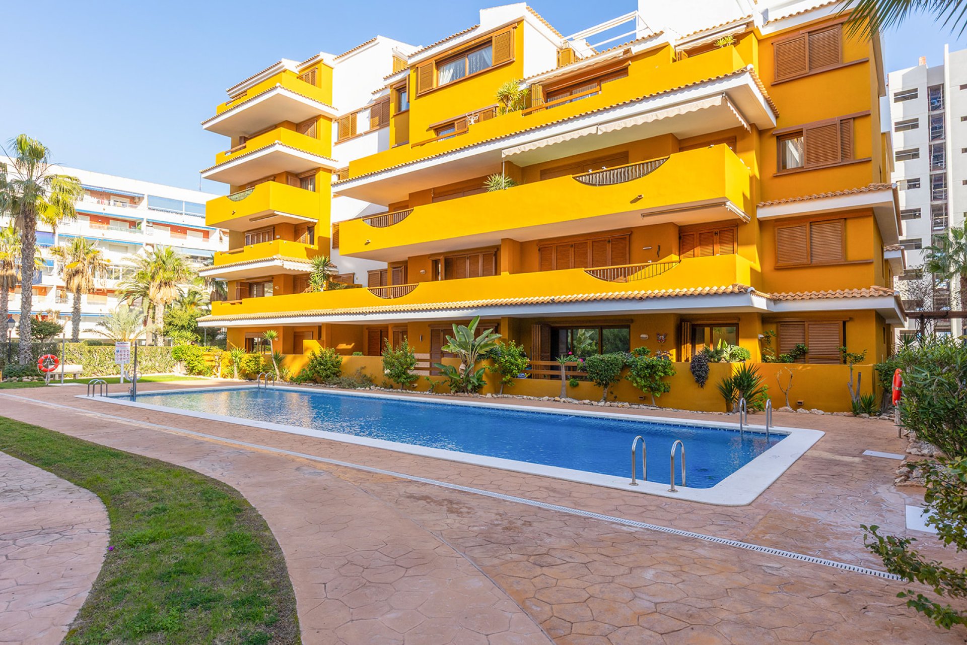 Перепродажа - Квартира - Torrevieja - Punta Prima