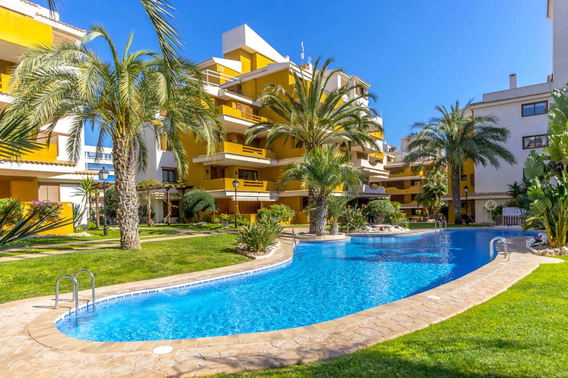 Перепродажа - Квартира - Torrevieja - Punta Prima