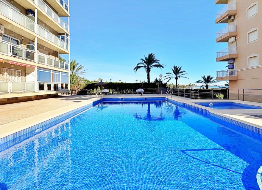 Перепродажа - Квартира - Torrevieja - Rocio del Mar