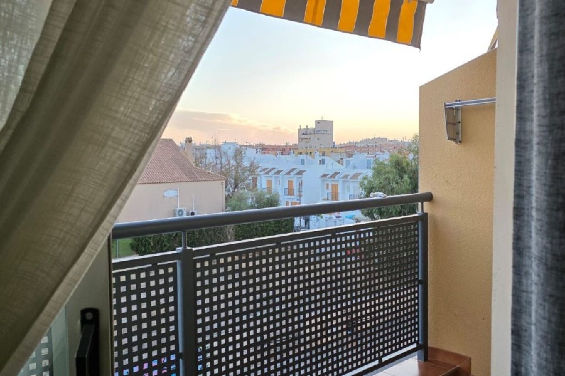 Перепродажа - Квартира - Torrevieja