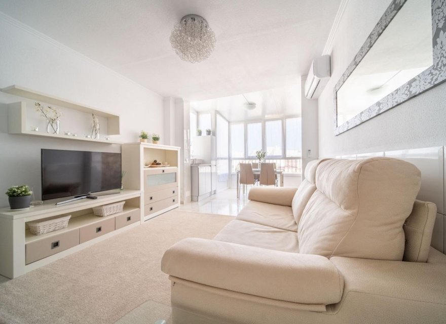 Перепродажа - Квартира - Torrevieja