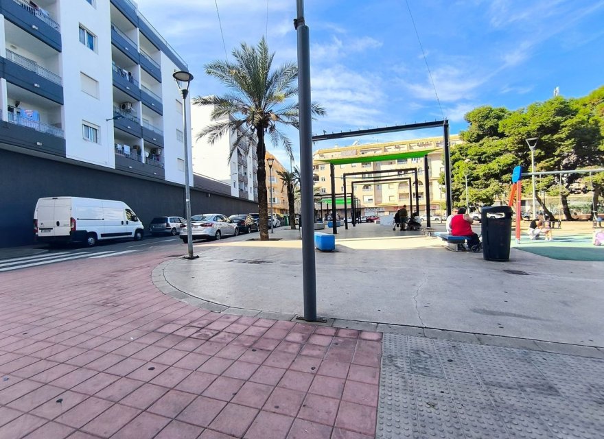 Перепродажа - Квартира - Torrevieja