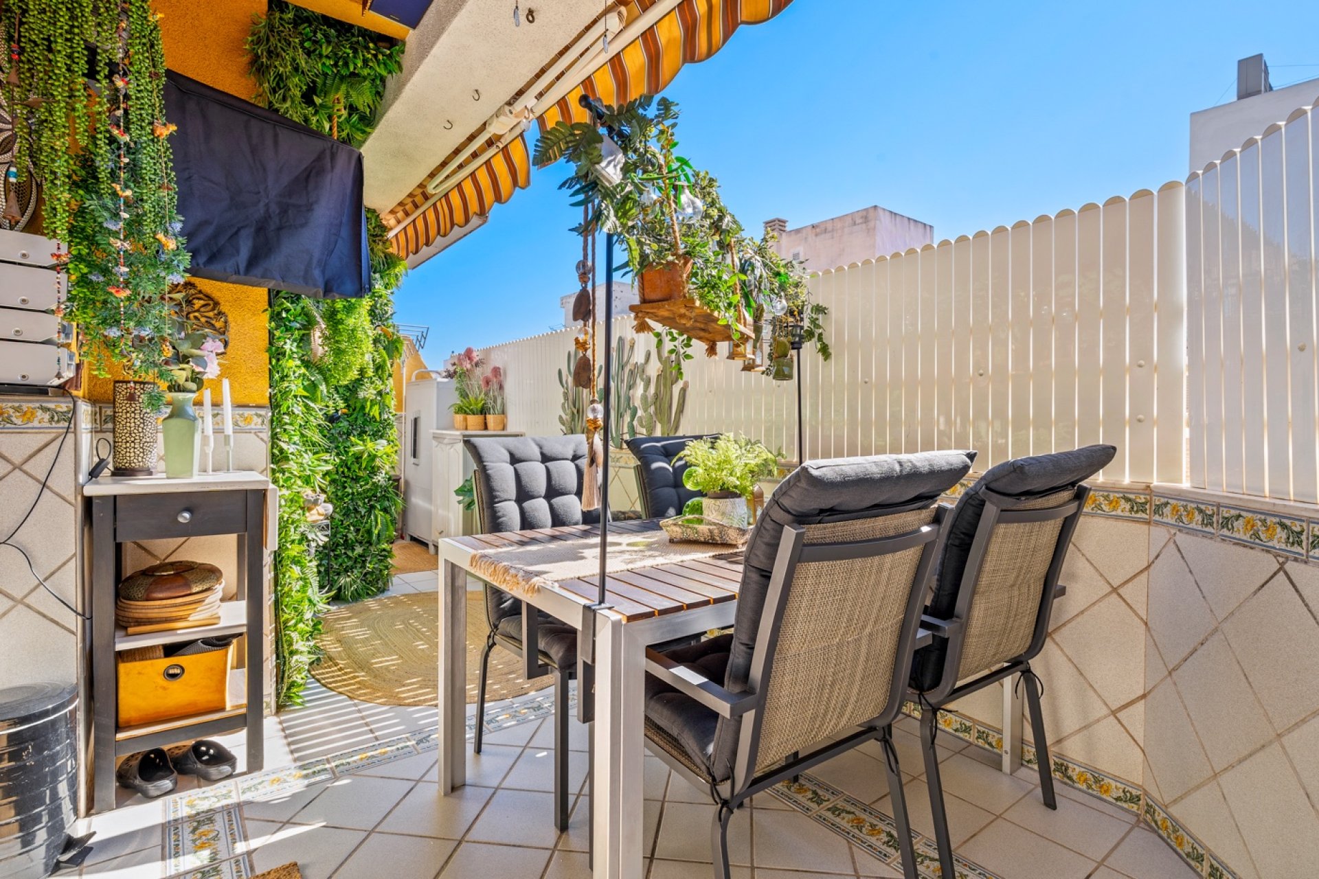 Перепродажа - Квартира - Torrevieja