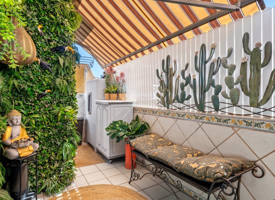 Перепродажа - Квартира - Torrevieja