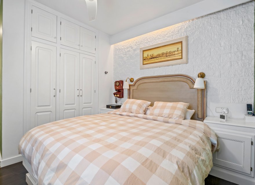 Перепродажа - Квартира - Torrevieja