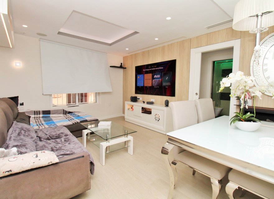 Перепродажа - Квартира - Torrevieja