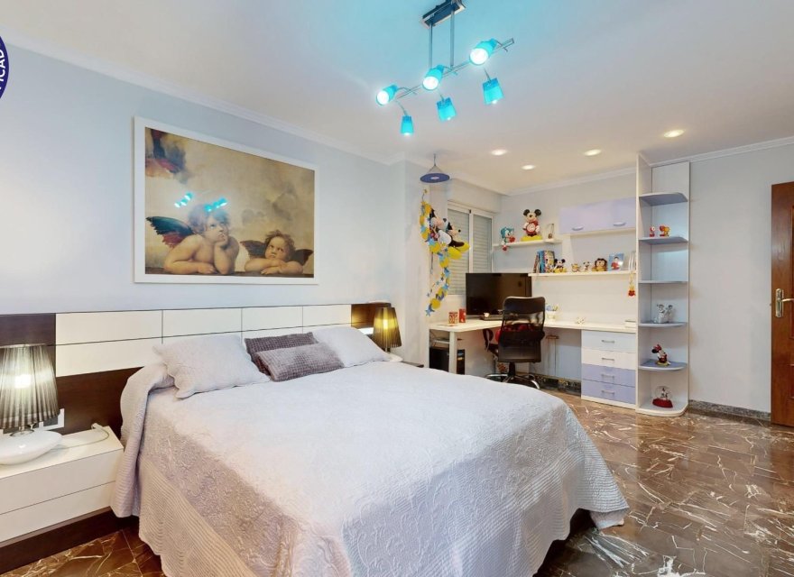 Перепродажа - Квартира - Valencia - Centro