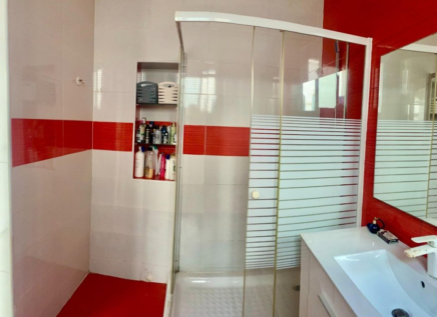 Перепродажа - Квартира - Valencia - Эль-Кабаньяль