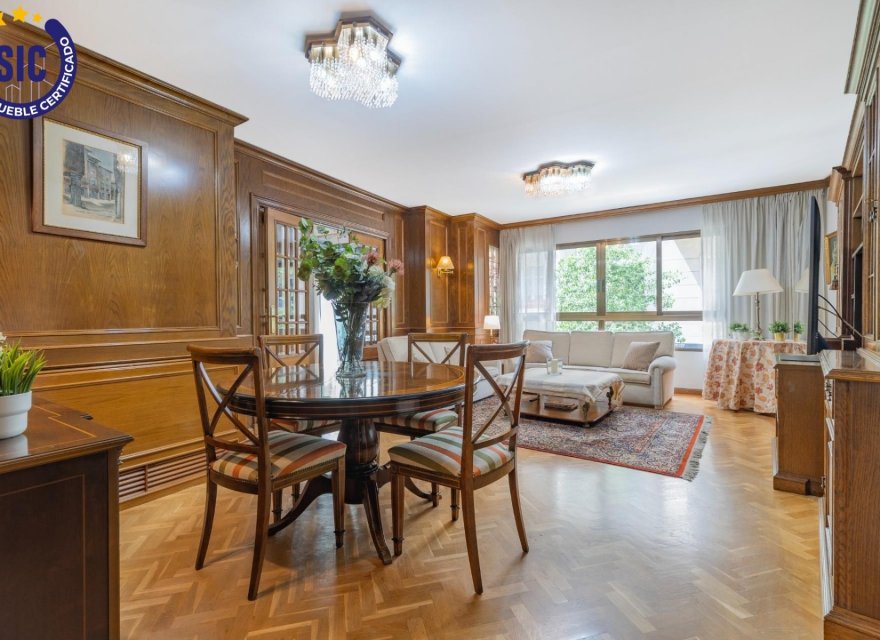 Перепродажа - Квартира - Valencia - Эшампле