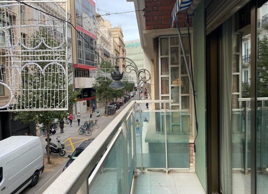 Перепродажа - Квартира - Valencia - Эшампле