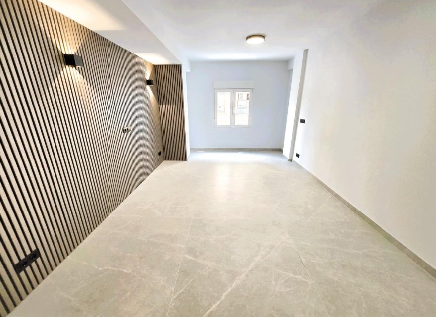 Перепродажа - Квартира - Valencia - Foios