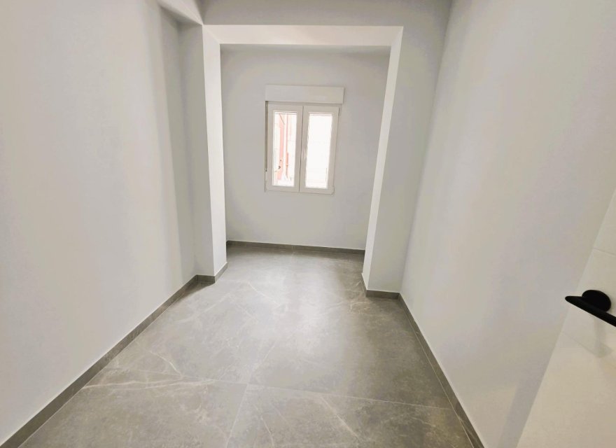 Перепродажа - Квартира - Valencia - Foios