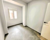 Перепродажа - Квартира - Valencia - Foios