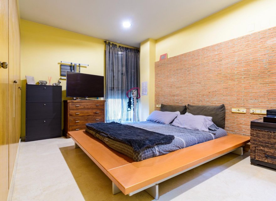 Перепродажа - Квартира - Valencia - Кампанар