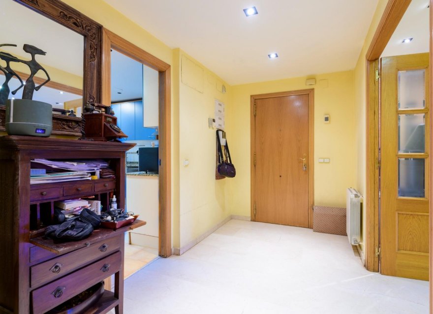 Перепродажа - Квартира - Valencia - Кампанар