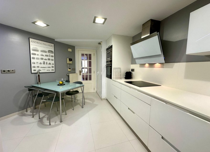 Перепродажа - Квартира - Valencia - La Alameda