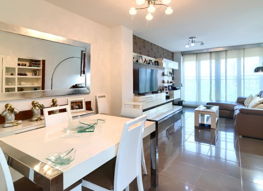 Перепродажа - Квартира - Valencia - Quatre Carreres