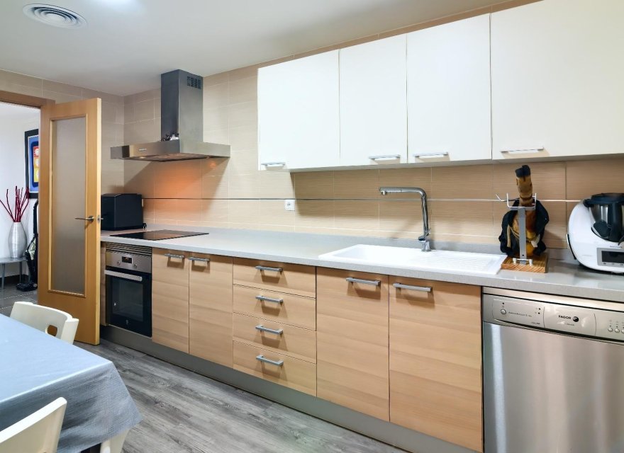 Перепродажа - Квартира - Valencia - Quatre Carreres