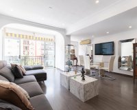 Перепродажа - Квартира - Valencia - Quatre Carreres