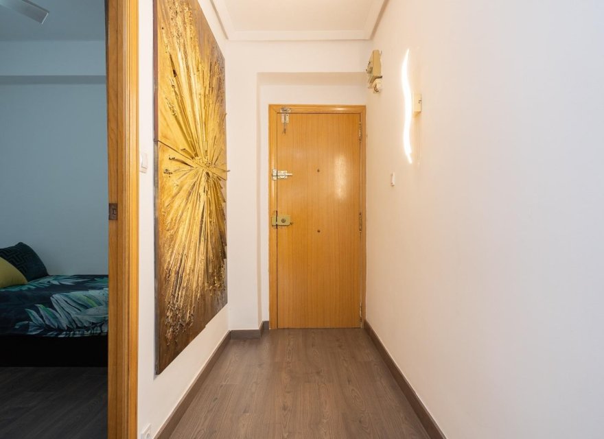 Перепродажа - Квартира - Valencia - Quatre Carreres