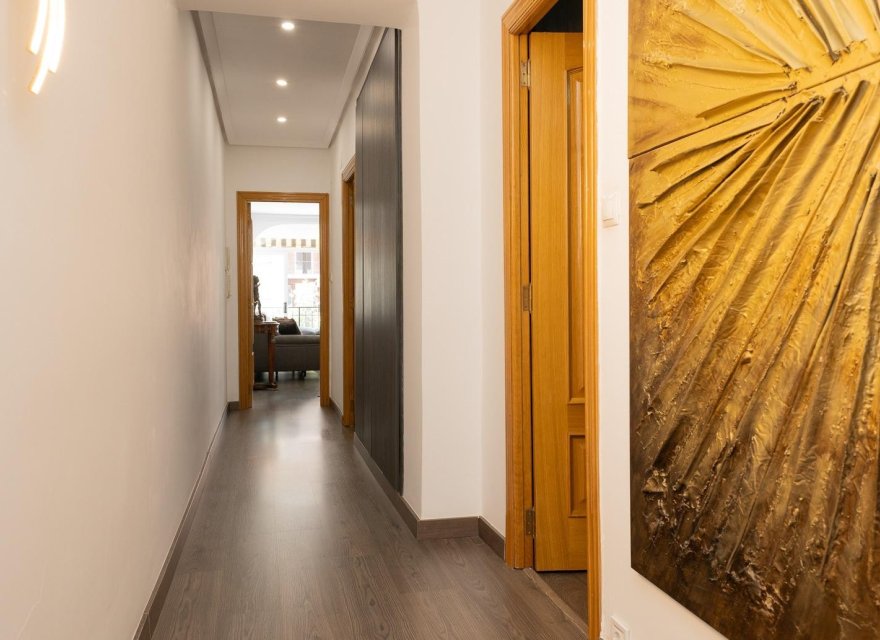 Перепродажа - Квартира - Valencia - Quatre Carreres