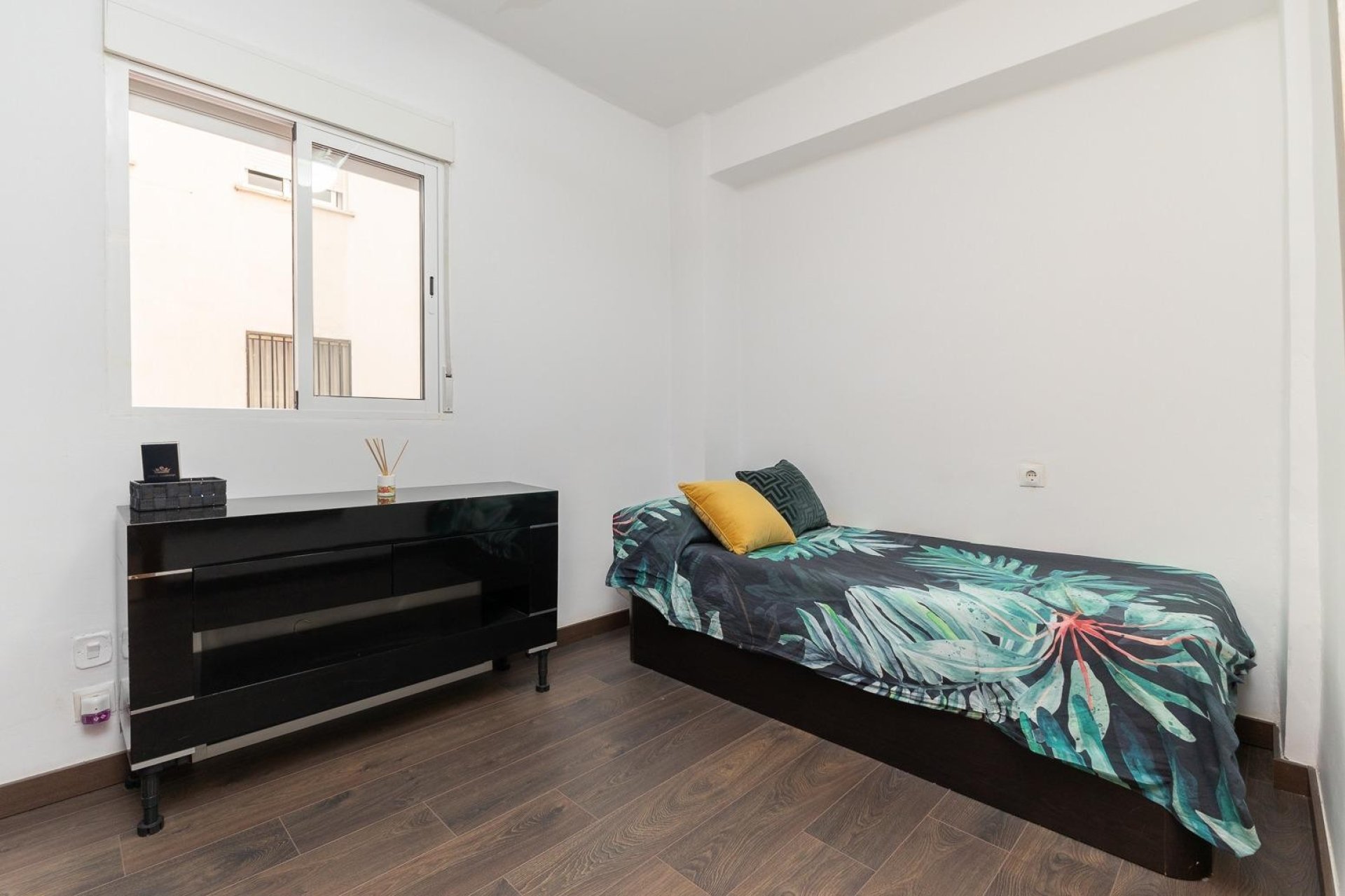 Перепродажа - Квартира - Valencia - Quatre Carreres