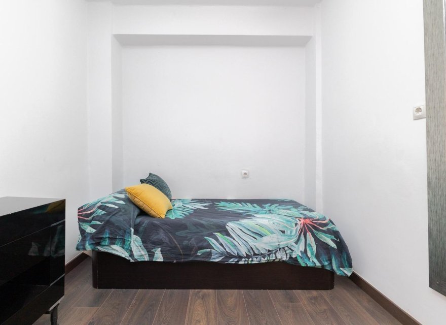 Перепродажа - Квартира - Valencia - Quatre Carreres