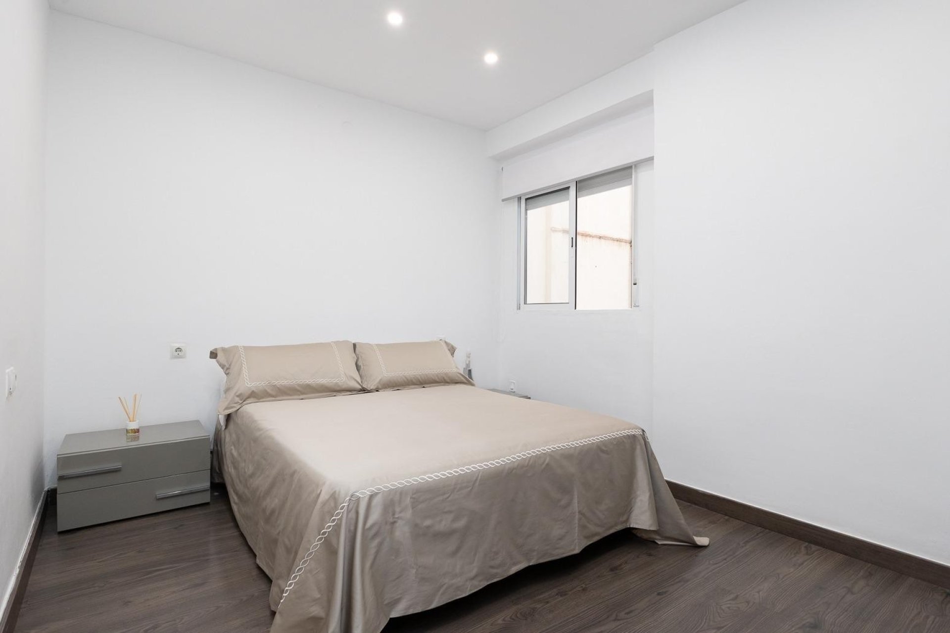 Перепродажа - Квартира - Valencia - Quatre Carreres